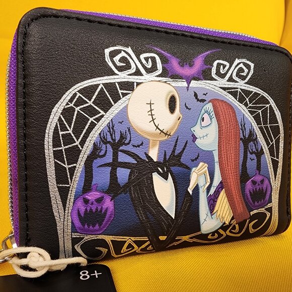Loungefly The Nightmare Before Christmas Jack & Sally Pumpkin Frame Wallet NEW - Picture 2 of 12